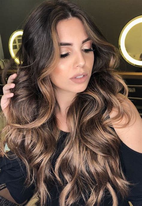 cabelo curto morena iluminada|Morena Iluminada: +55 Fotos para Todos os Tipos de。